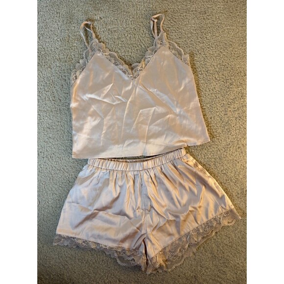 Forever 21 Other - Forever 21 Champagne Pink Satin Lace Trim Cami Shorts Pajama Set Women's